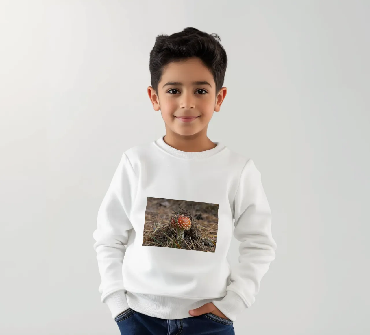 Sgabello per rospi Peek-a-Boo felpa bambino da Curious Collections by Marielle Leenders