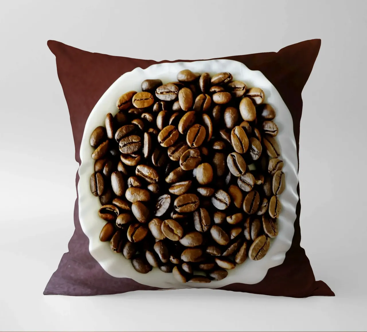 caffè, caffè, caffè cuscino da Simon Koy
