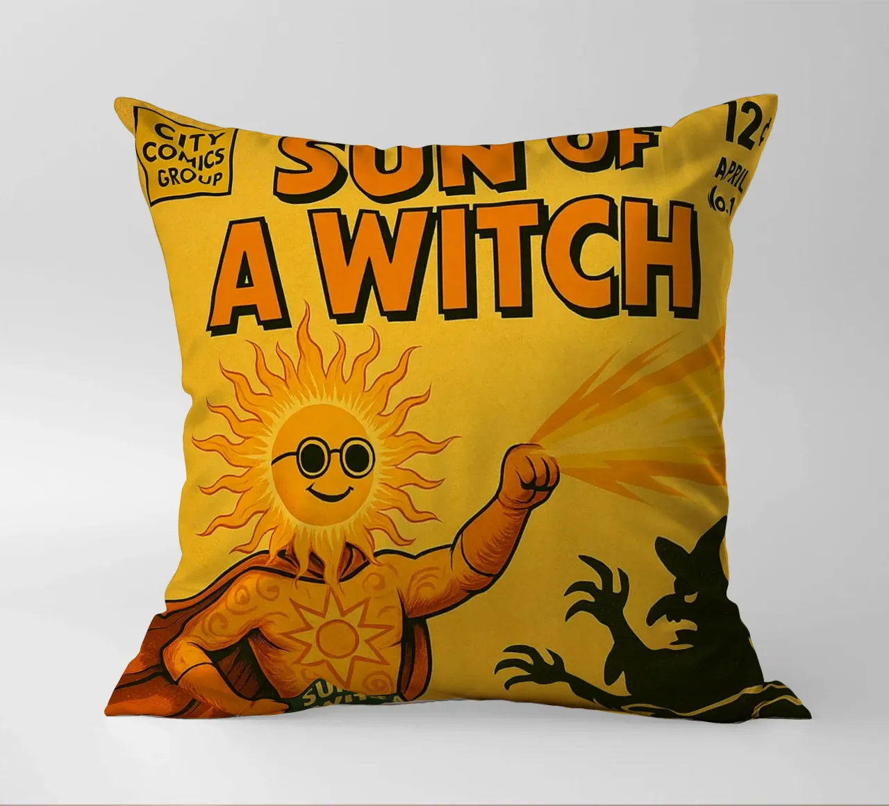 SUN OF A WITCH - Fresh Supes On The Block cuscino da Vintage Van Gogh