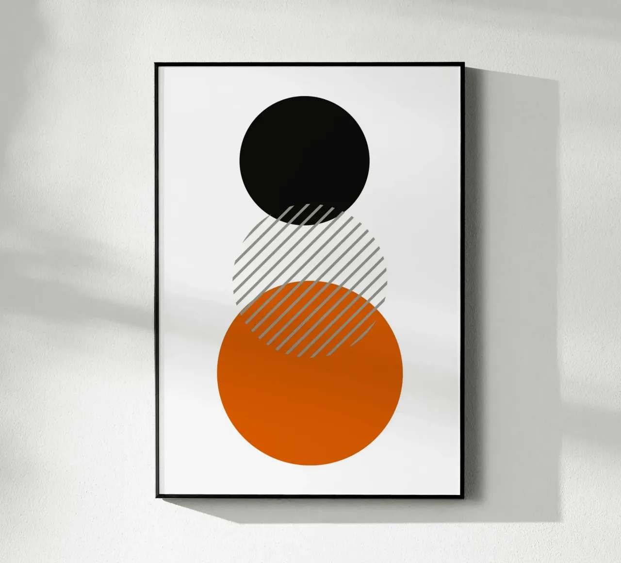 Bauhaus Circles Abstract Print - Arte nera, arancione e grigia plexiglass da Grungeo