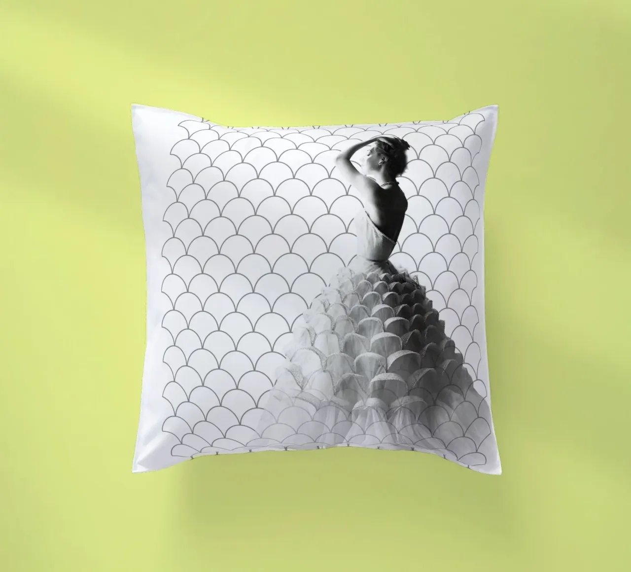 Fashion and Geometry 15 cuscino da DesmondBates
