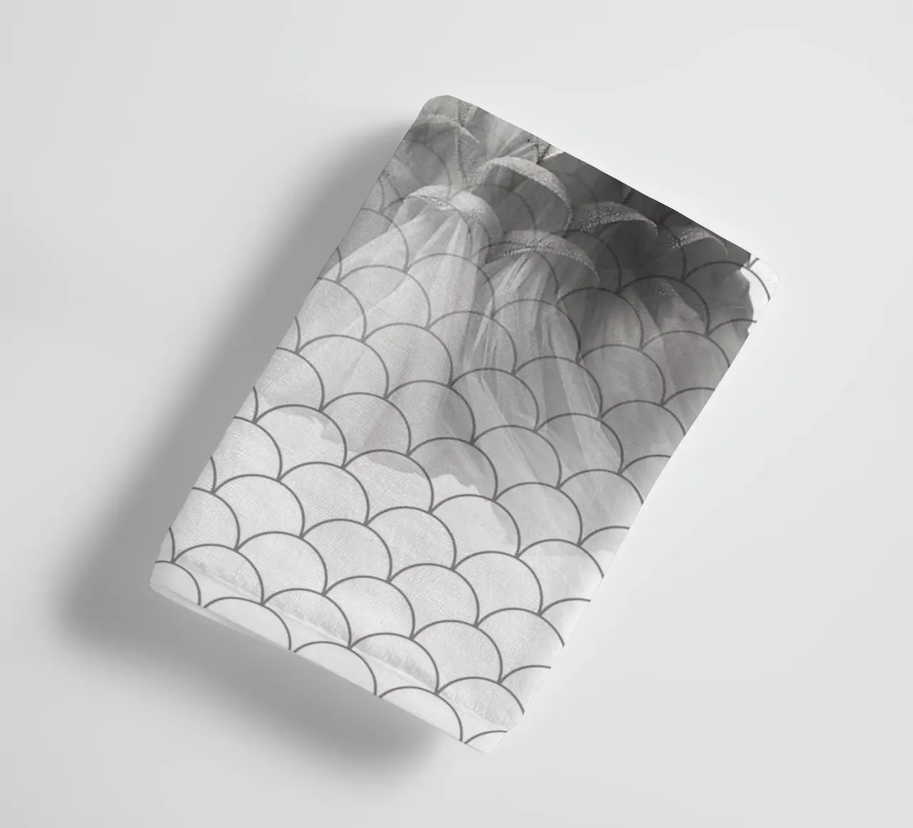 Fashion and Geometry 15 asciugamano da bagno da DesmondBates