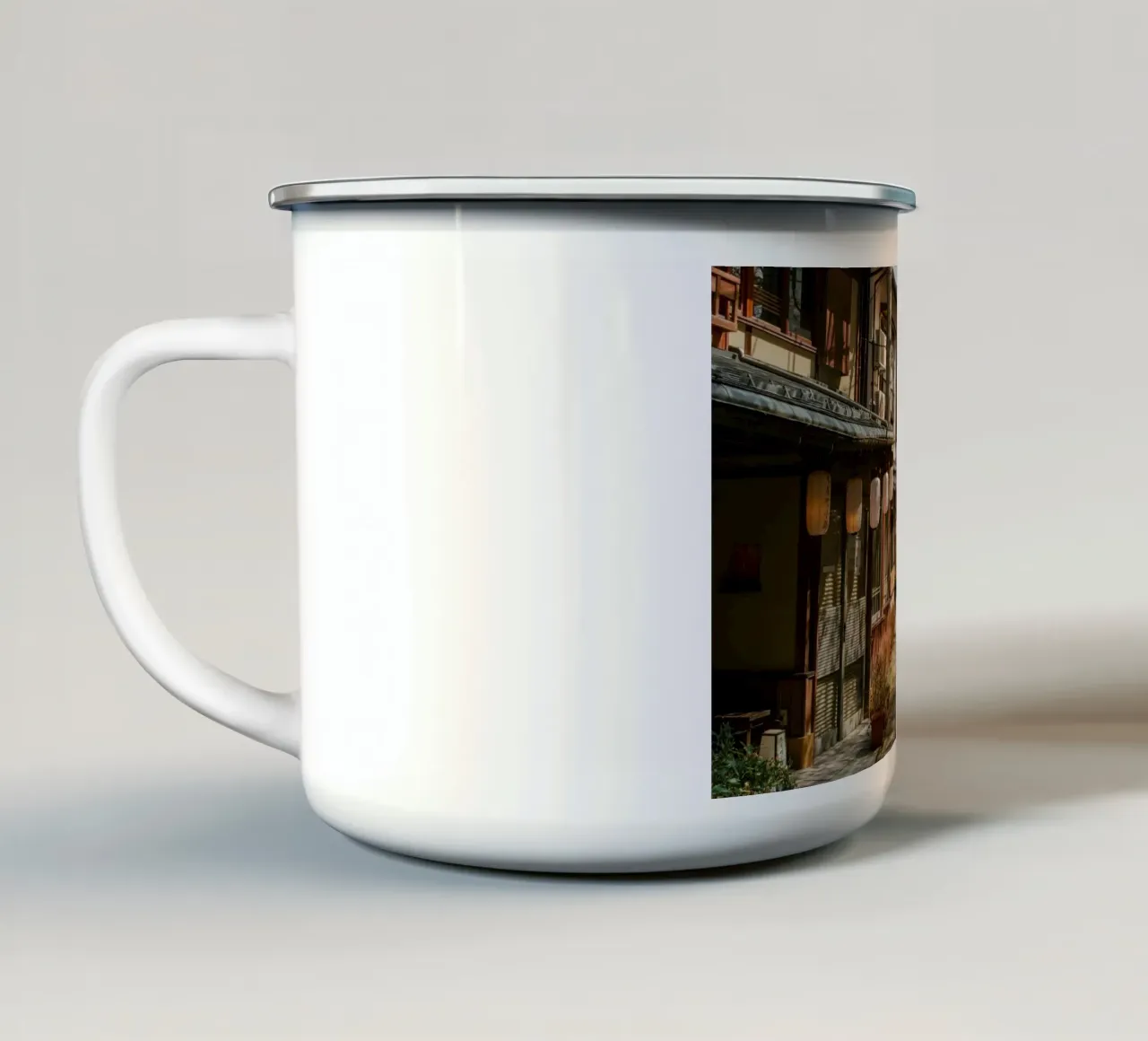 Kinsoki Onsen Town Fiori di ciliegio, Giappone tazza in smalto da Marcel Bisig