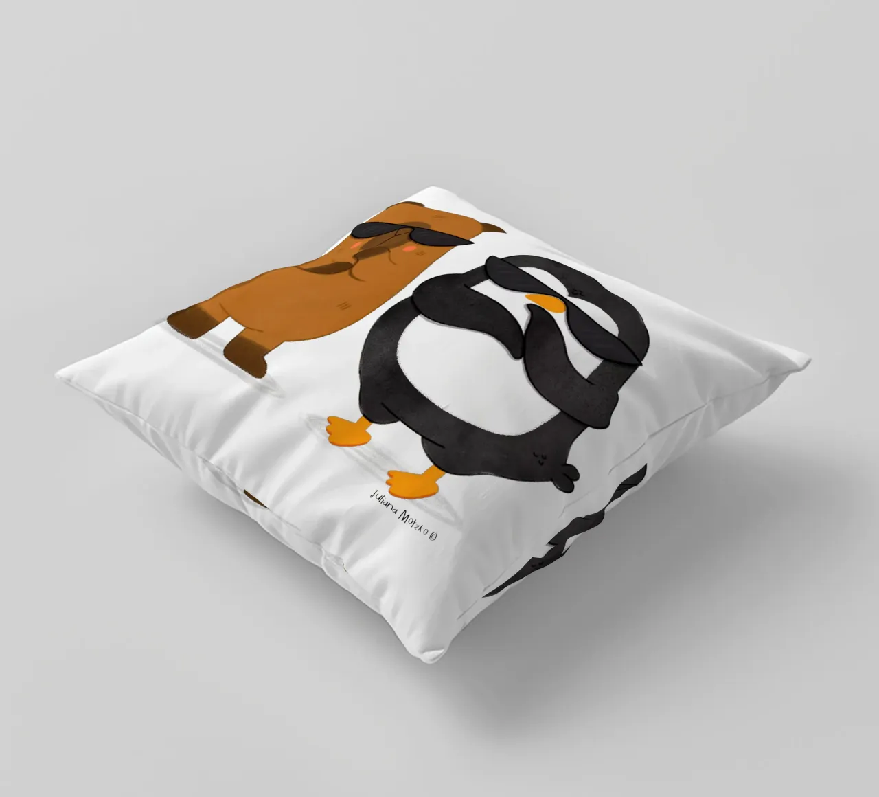 Capibara e pinguino - Best Bros cuscino da julianamotzko