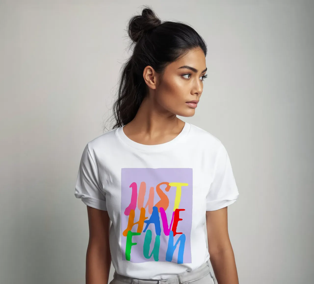 Just Have Fun t-shirt da EverLuvv Studio