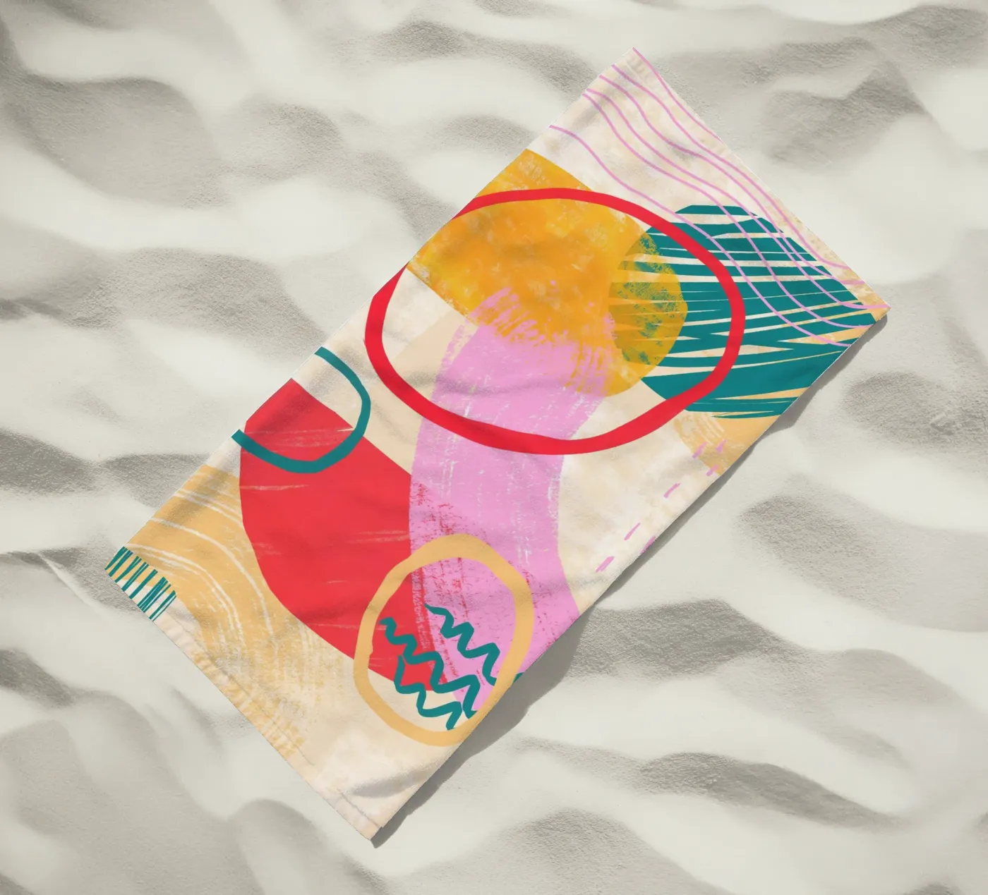 Warm Shapes serviette de plage de Kim Hubball Studio