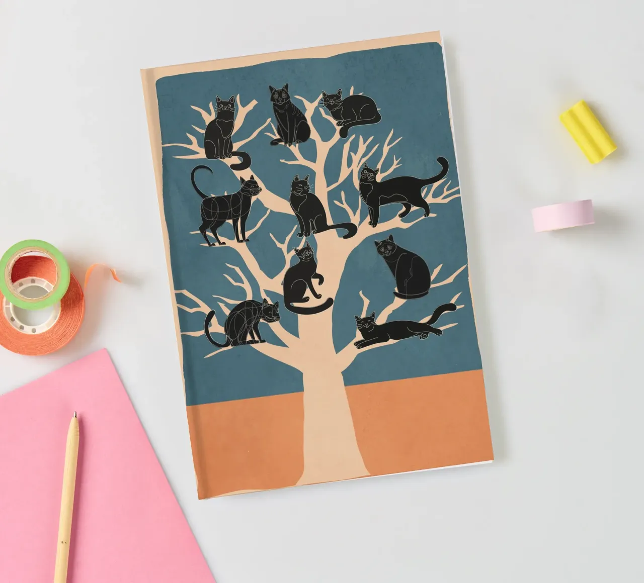 Black Cats in a Tree Notizbuch von Nadjaa
