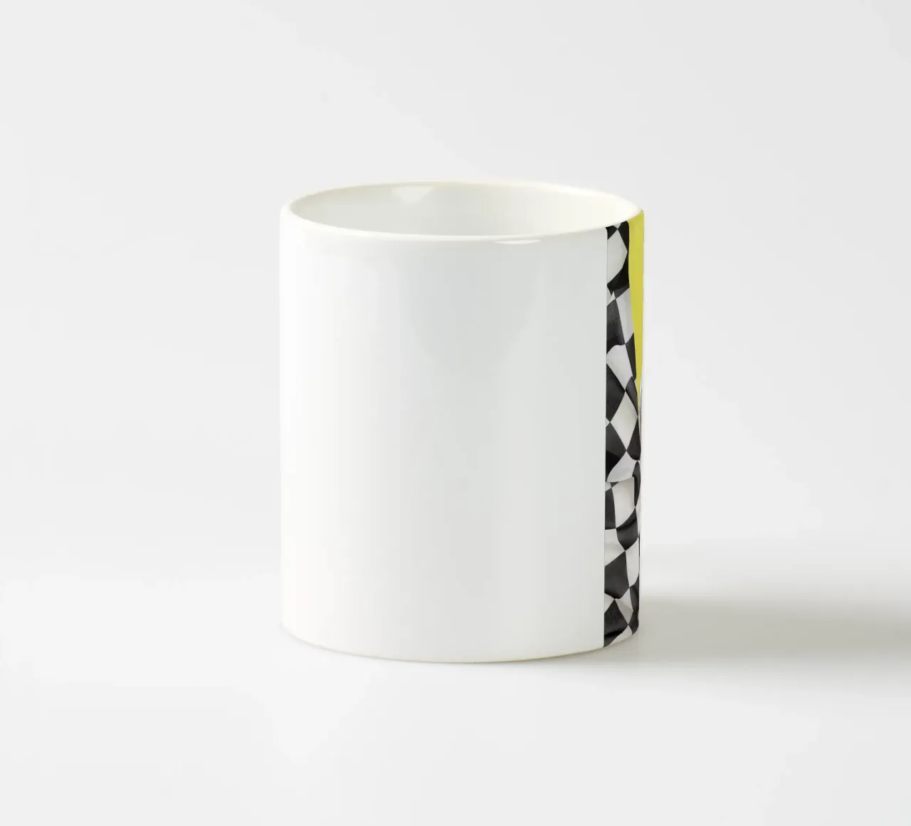 Chess within my chest tazza in ceramica da drivemetotheocean