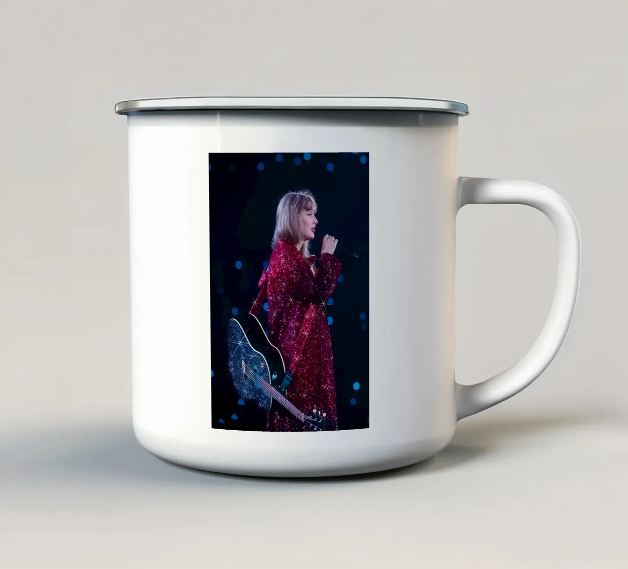 Svelato il poster del mondo di Taylor Swift tazza in smalto da dfgtfdt