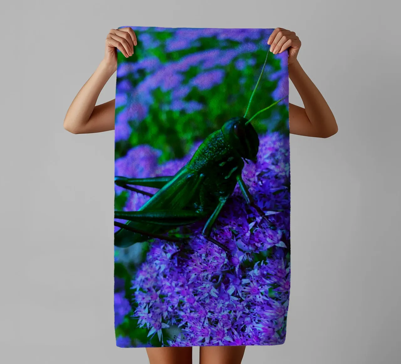 Grasshopper – small but full of vitality towel by Nature's Palette