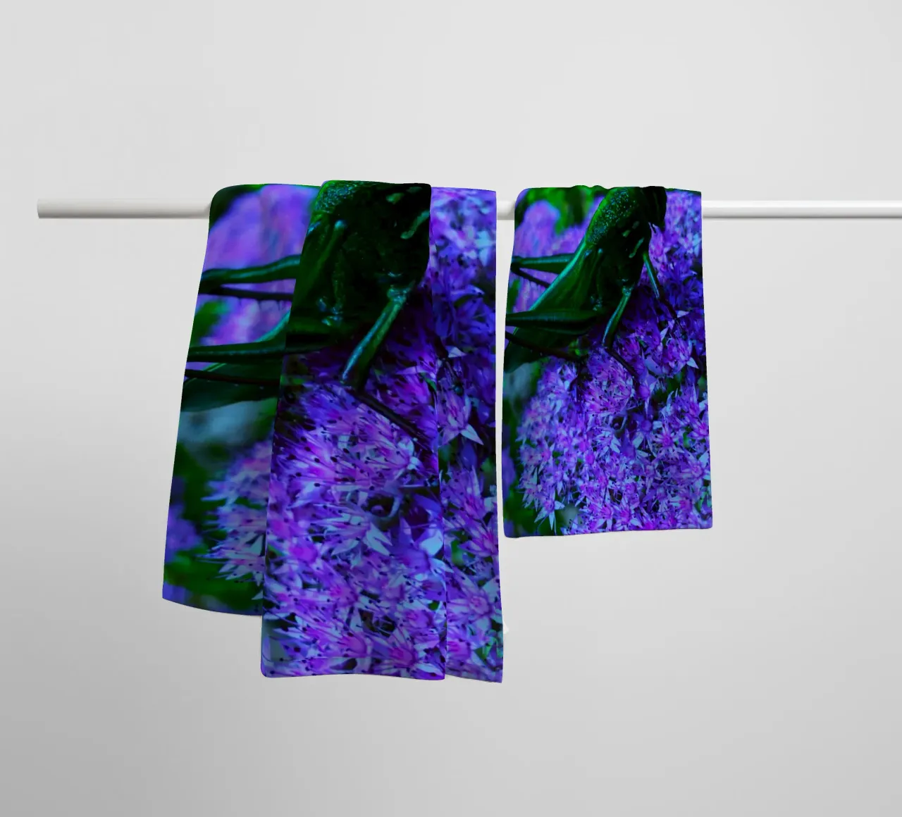 Grasshopper – small but full of vitality towel by Nature's Palette