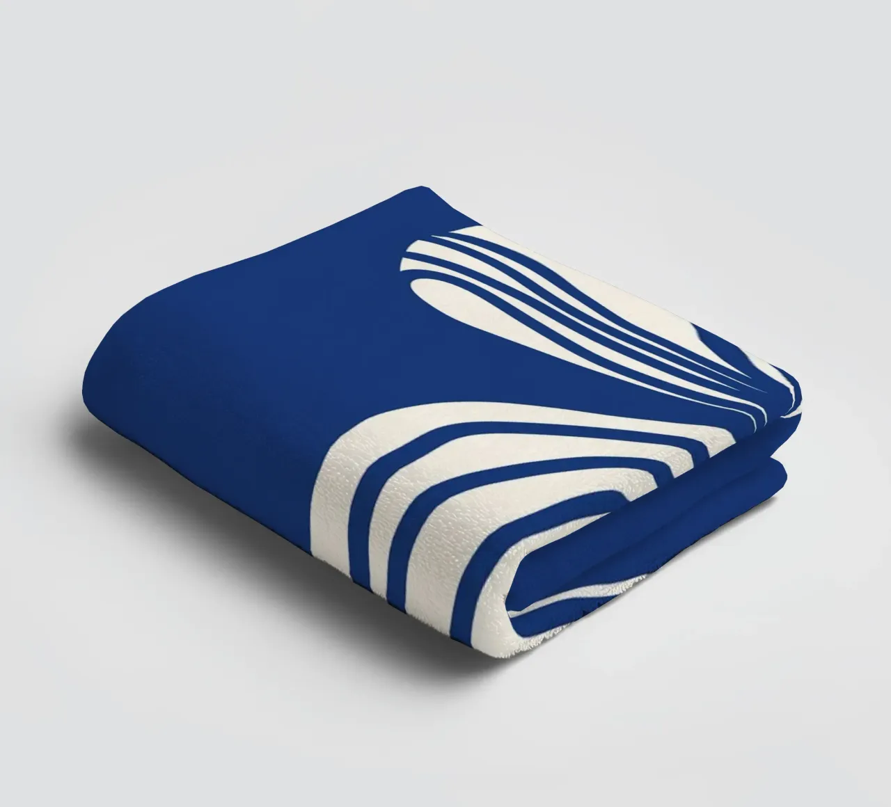 White Bow on Blue asciugamano da bagno da TijanaArtStudio88