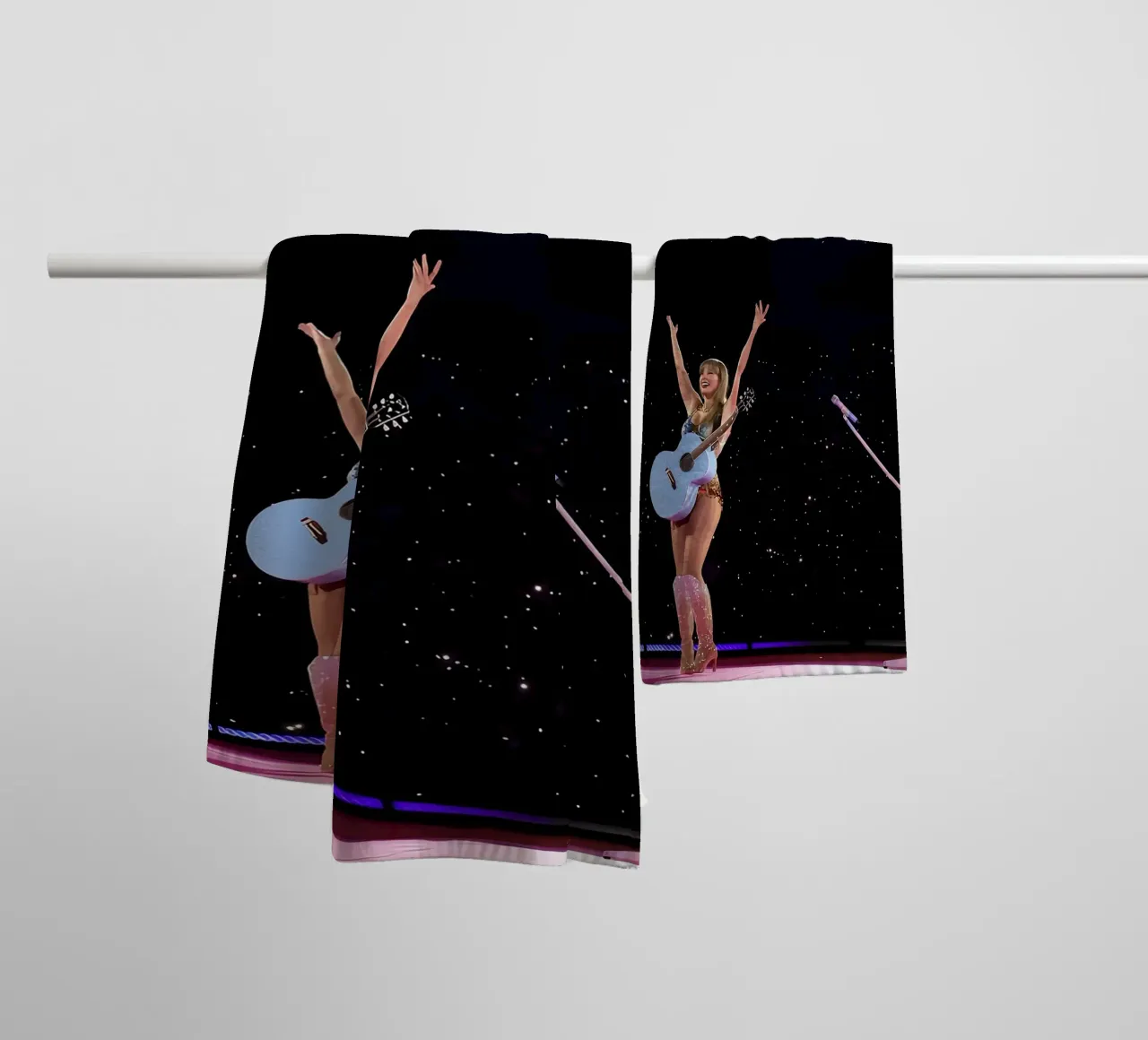 Il poster dell'ascesa di Taylor Swift asciugamano da bagno da dfgtfdt