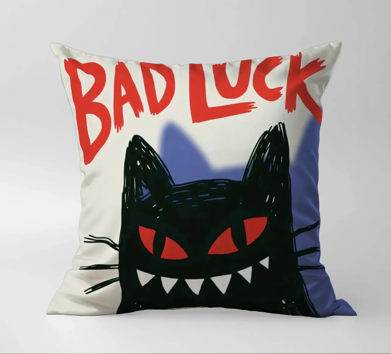 Bad Luck Cat - Umorismo nero e stile grafico cuscino da Plain Thoughts