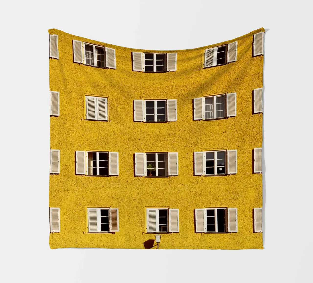 Quartiere Borstei a Monaco, Baviera coperta in pile da Simon Koy