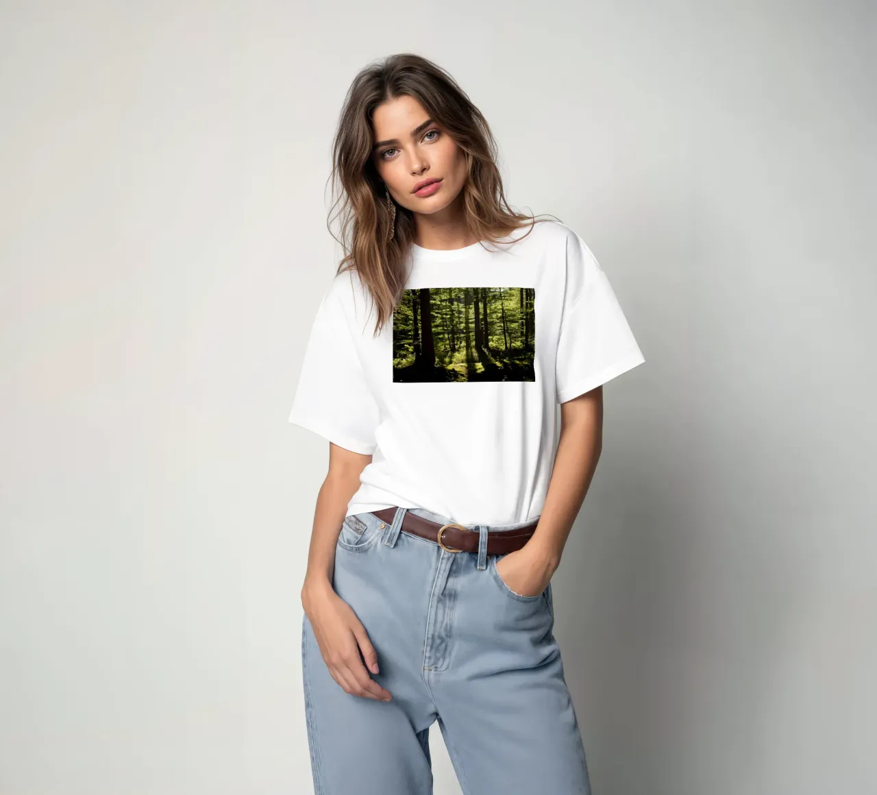 Foresta in Alta Baviera, Aying t-shirt da Simon Koy