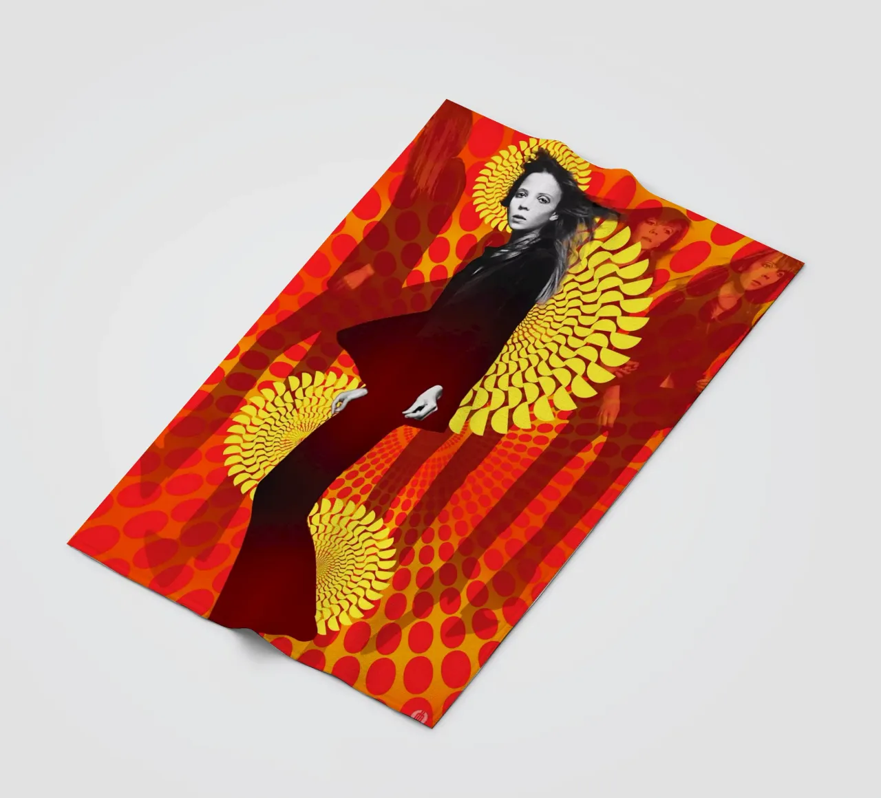 Supermodel Penelope Tree coperta in pile da DesmondBates