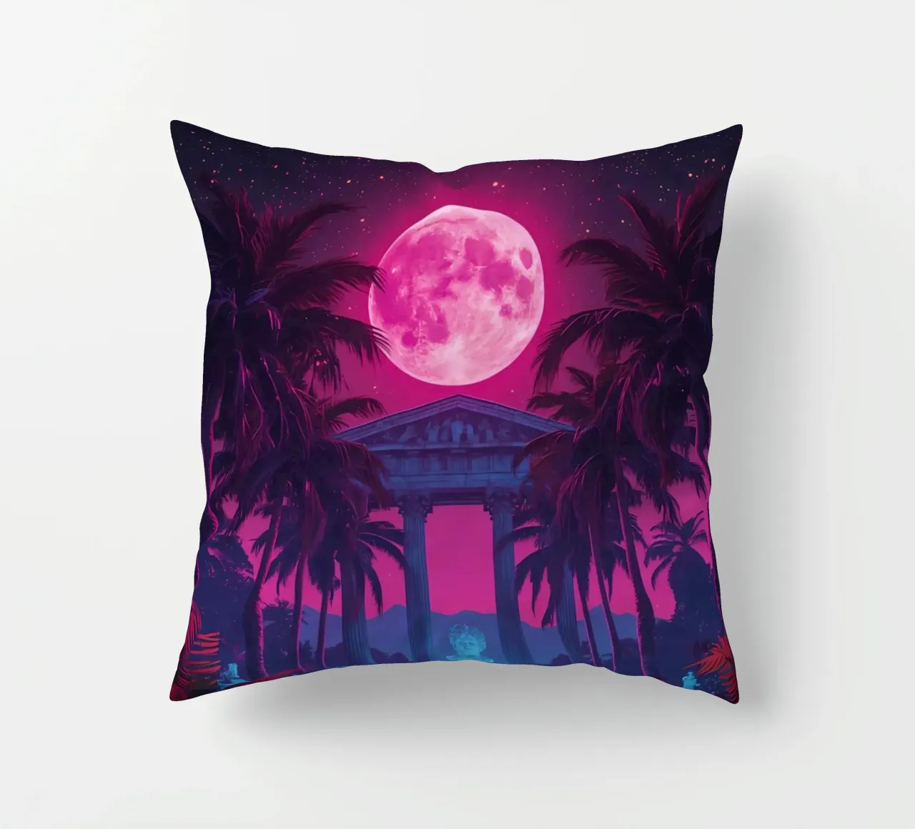 Scena notturna con tempio classico e luna rosa cuscino da DesignDoodle