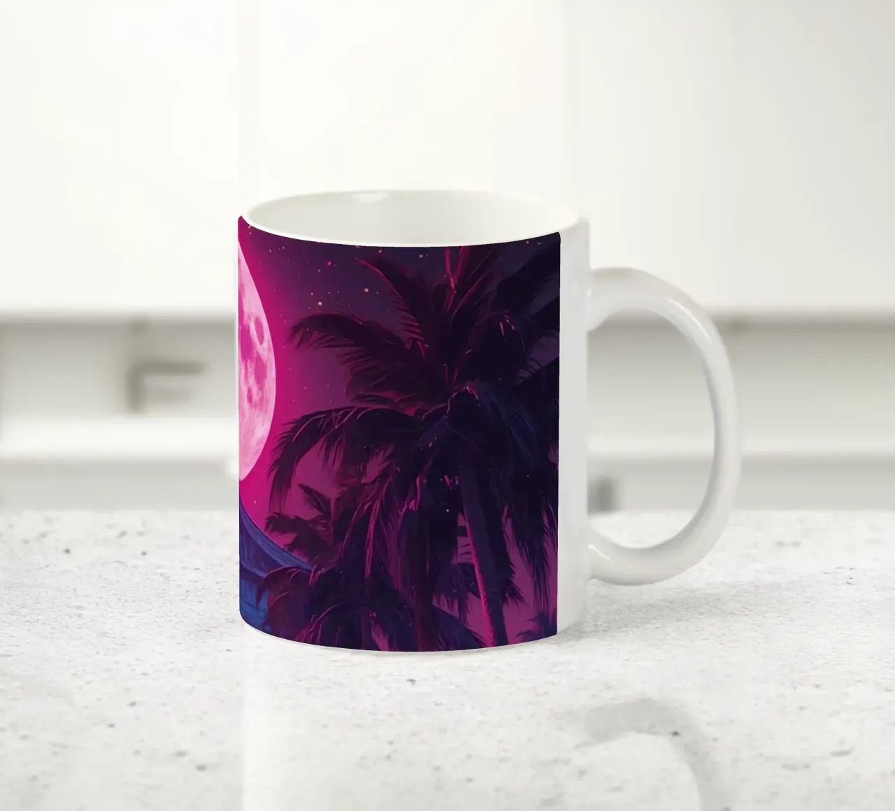 Scena notturna con tempio classico e luna rosa tazza in ceramica da DesignDoodle