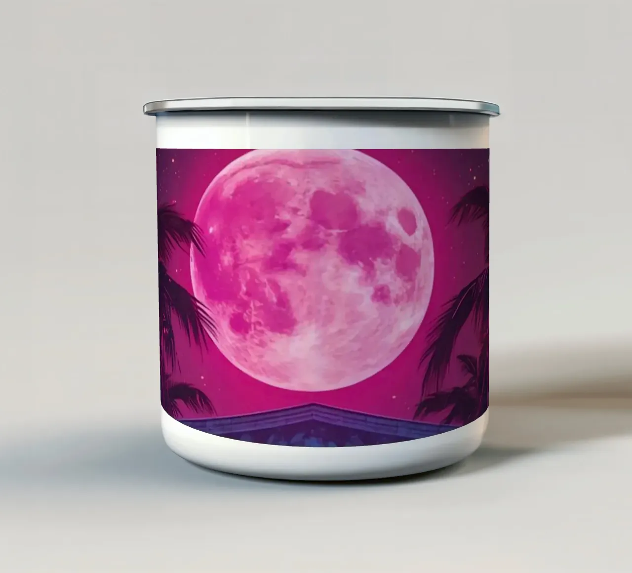 Scena notturna con tempio classico e luna rosa tazza in smalto da DesignDoodle