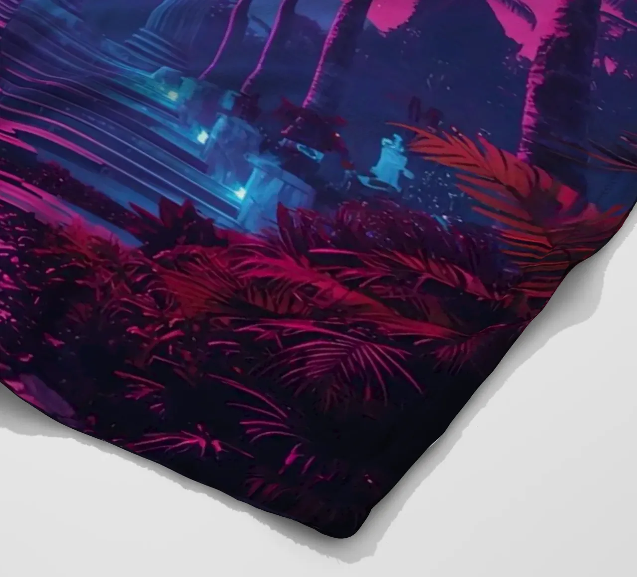 Scena notturna con tempio classico e luna rosa coperta in pile da DesignDoodle