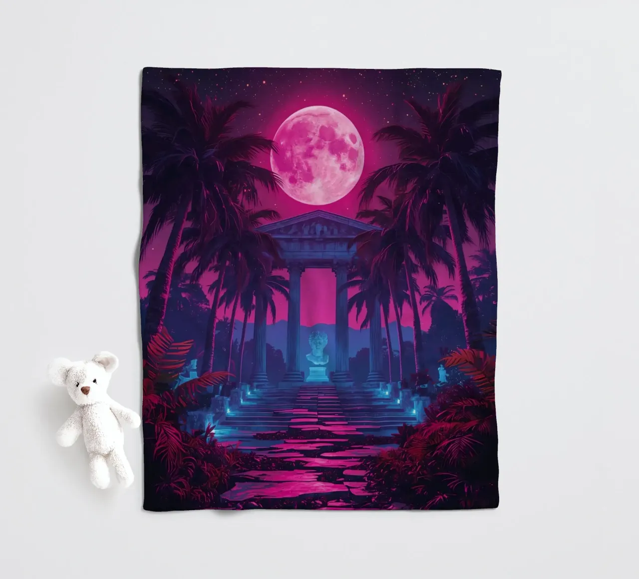 Nachtscène met klassieke tempel en roze maan fleecedeken van DesignDoodle