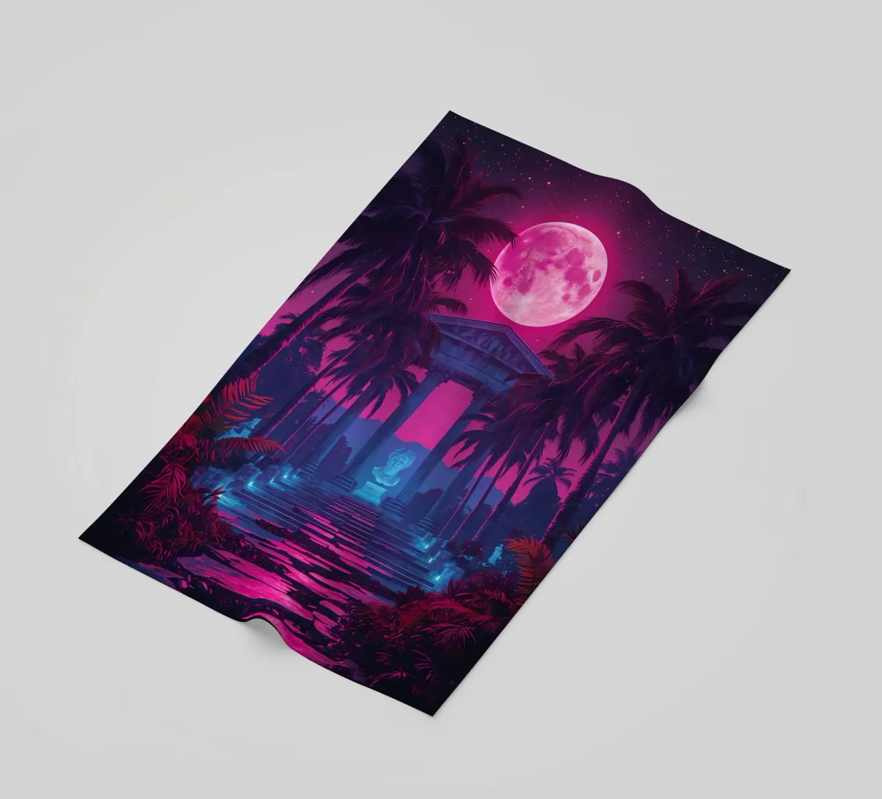 Scena notturna con tempio classico e luna rosa telo mare da DesignDoodle