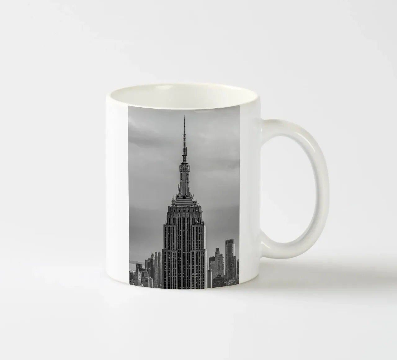 Guglia dell'Empire State Building B&N tazza in ceramica da Carinaprint