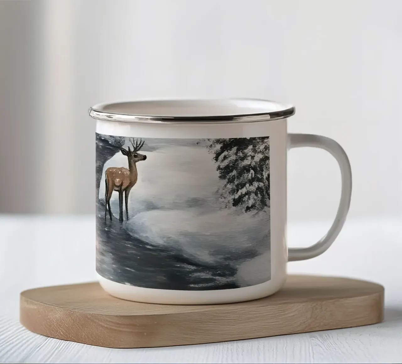 Stampa d'arte sulla foresta dei cervi d'inverno tazza in smalto da Studio Vibe