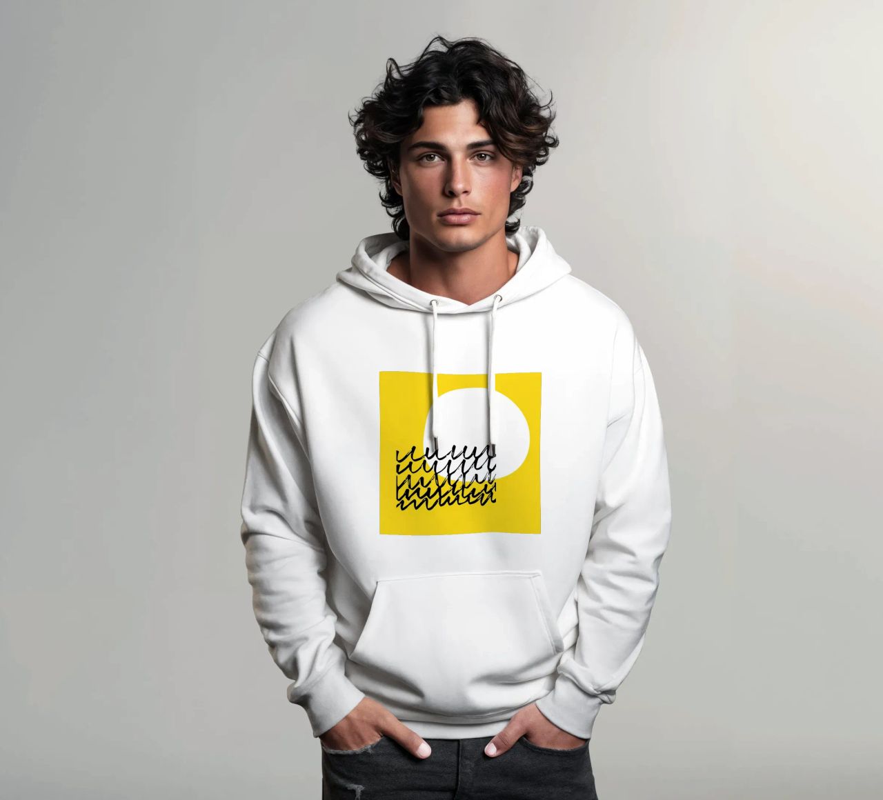 Sole Giallo Minimo felpa con cappuccio da Kim Hubball Studio