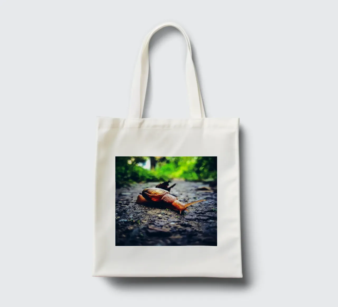 Piccolo ma persistente, lento ma orgoglioso. borsa in juta da Nature's Palette