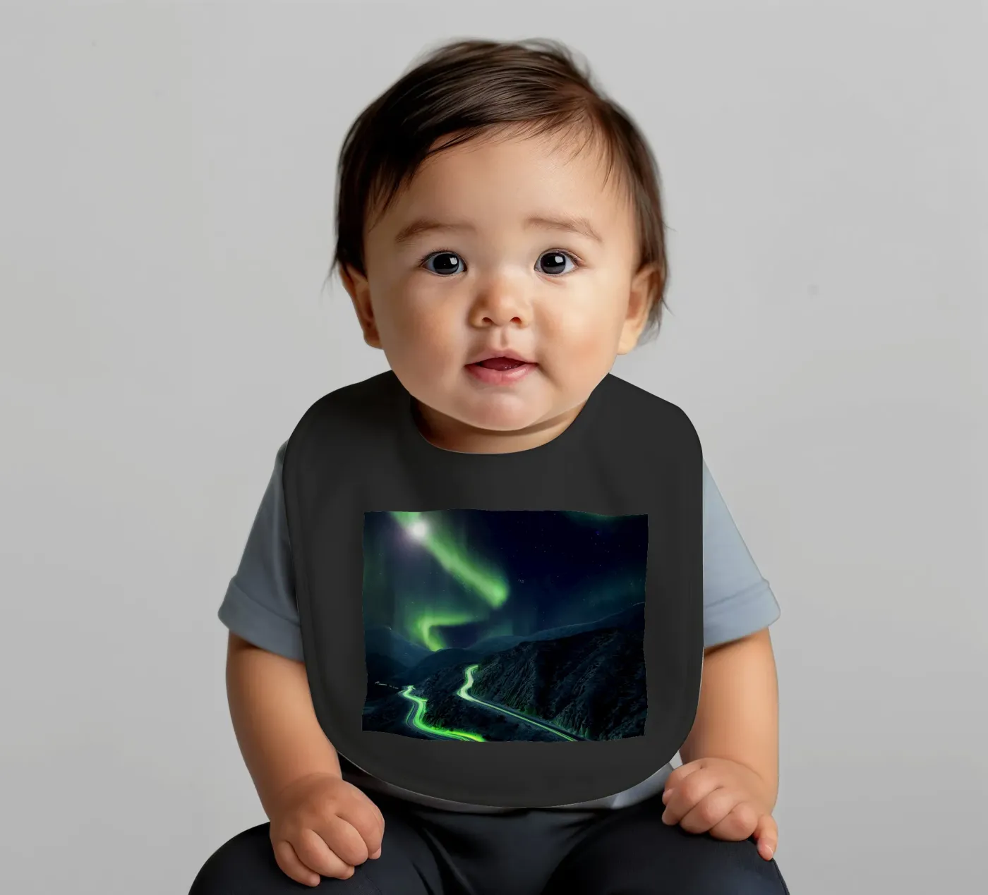 Aurora baby bib by arizrab