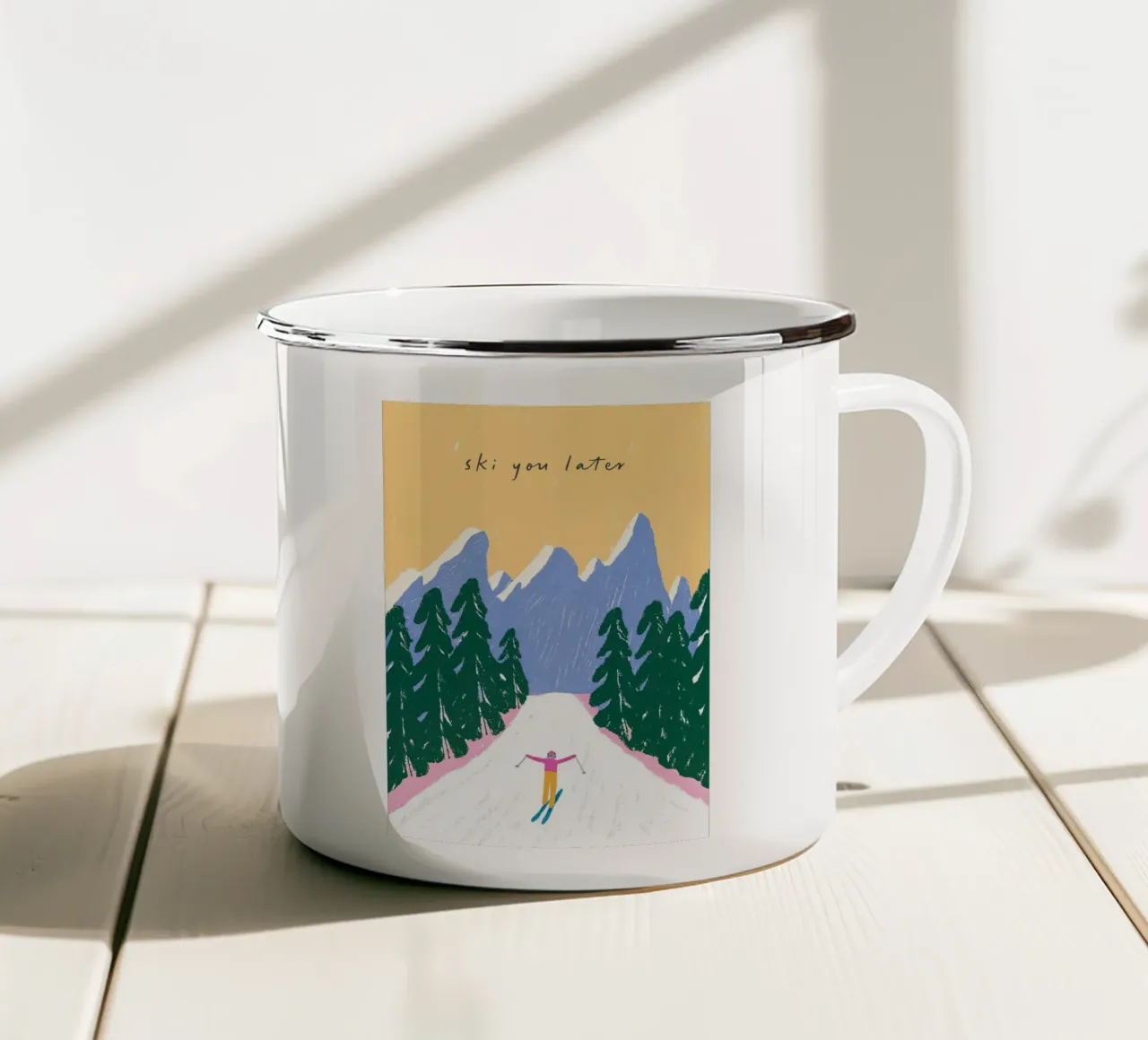 Sciare più tardi - Poster Alpi pastello tazza in smalto da ChristmasMooodz