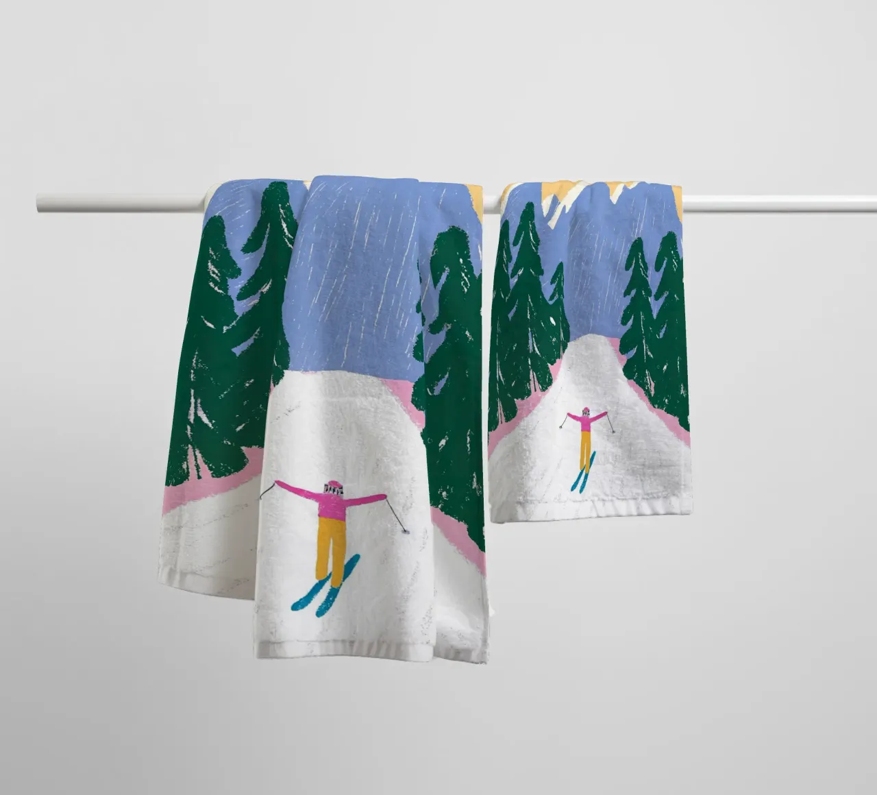 Sciare più tardi - Poster Alpi pastello asciugamano da bagno da ChristmasMooodz