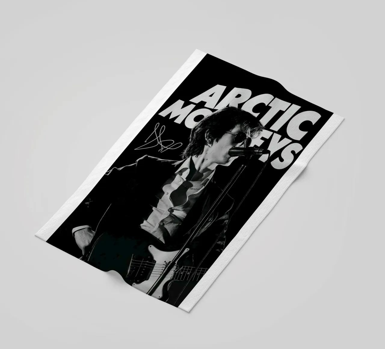 Vocalist Arctic Monkeys Black And White Alex Turner telo mare da GleYYY