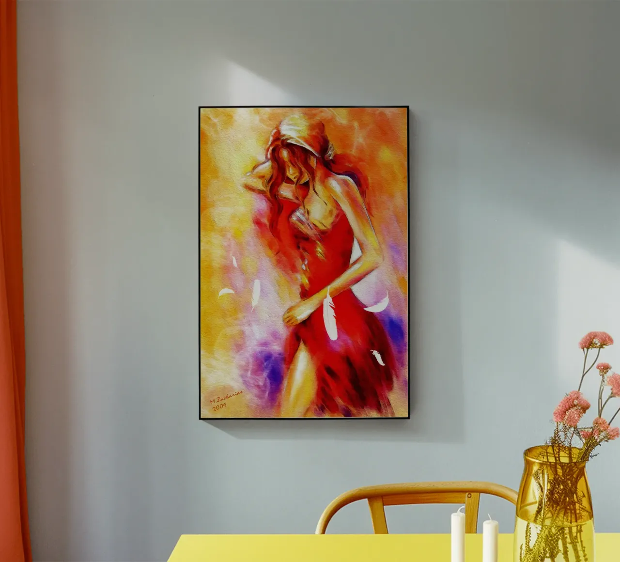 Donna in abito rosso plexiglass da Oliver