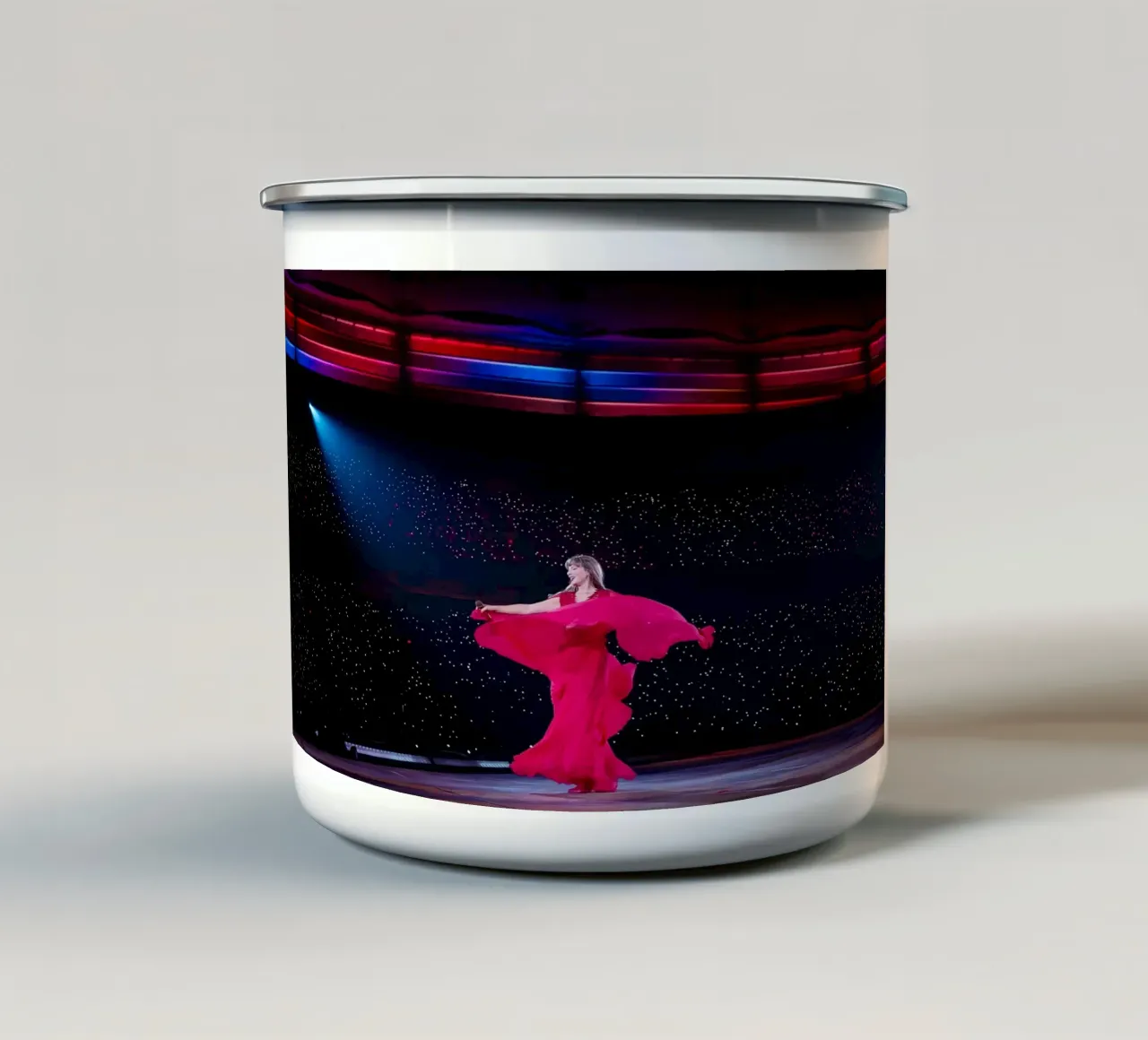L'influence de Taylor Swift sur une génération mug en émail de dfgtfdt