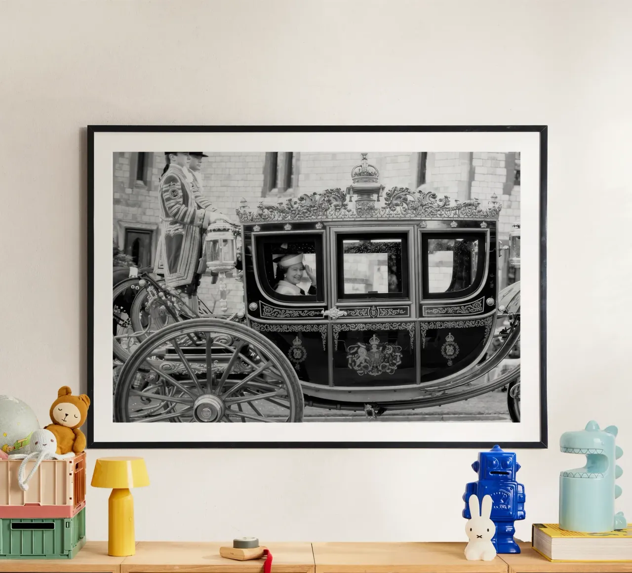 Isabel II saluda desde el carruaje de la coronación en Windsor hahnemühle de blacsteel
