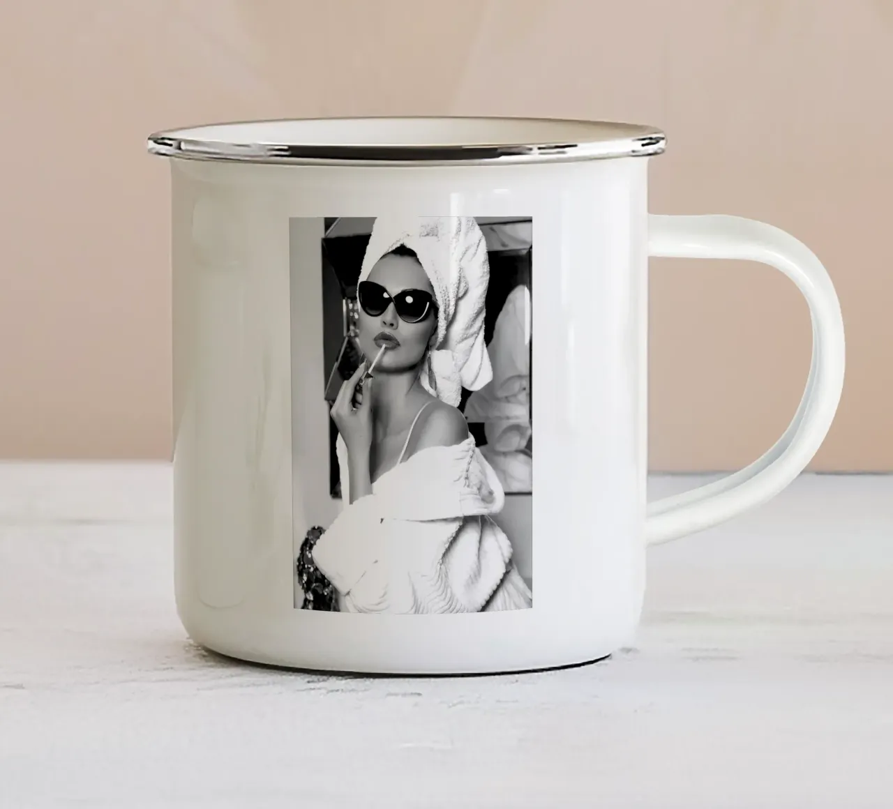 Vintage Portrai Marilyn Monroe Rossetto tazza in smalto da valentinomartinst