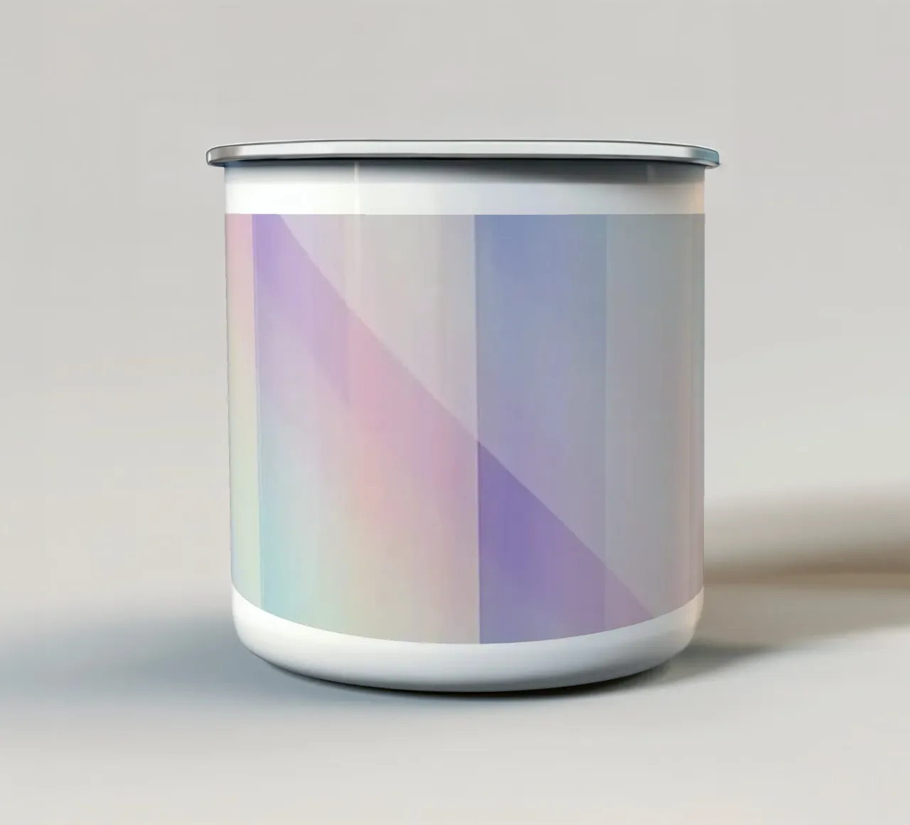 Sovrapposizione di righe pastello tazza in smalto da DesignDoodle