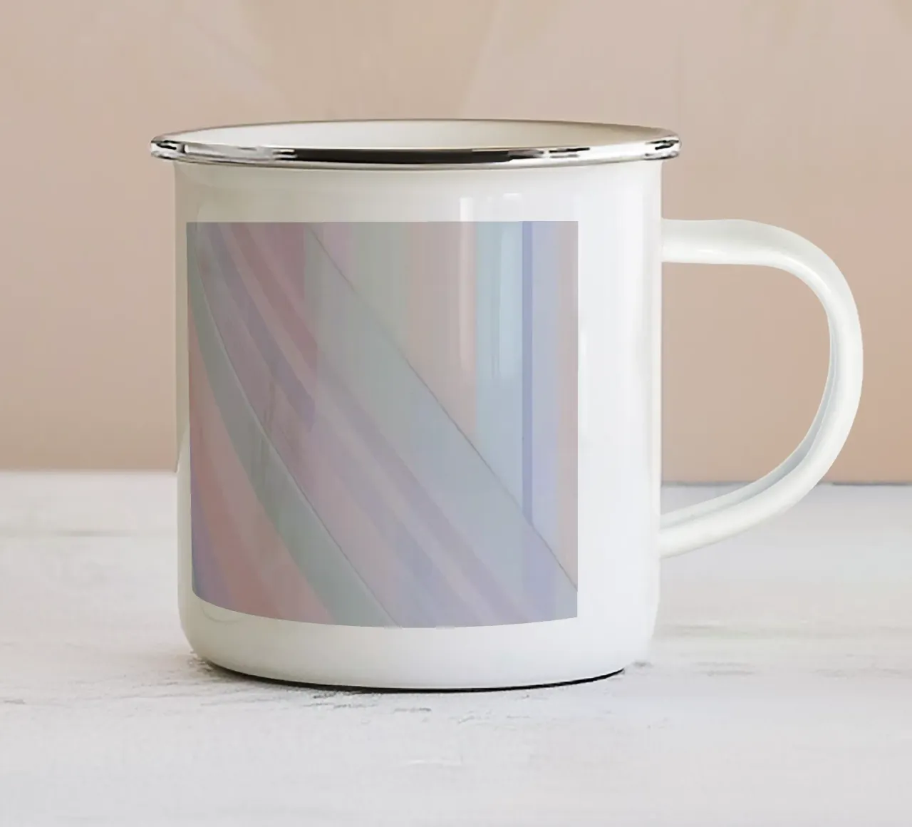 Strisce pastello arcobaleno tazza in smalto da DesignDoodle