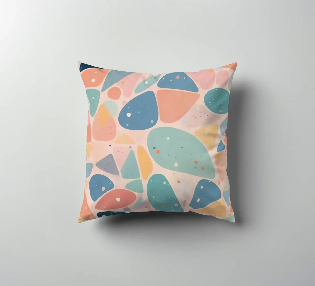 Abstract Pastel Terrazzo Pattern cuscino da DesignDoodle