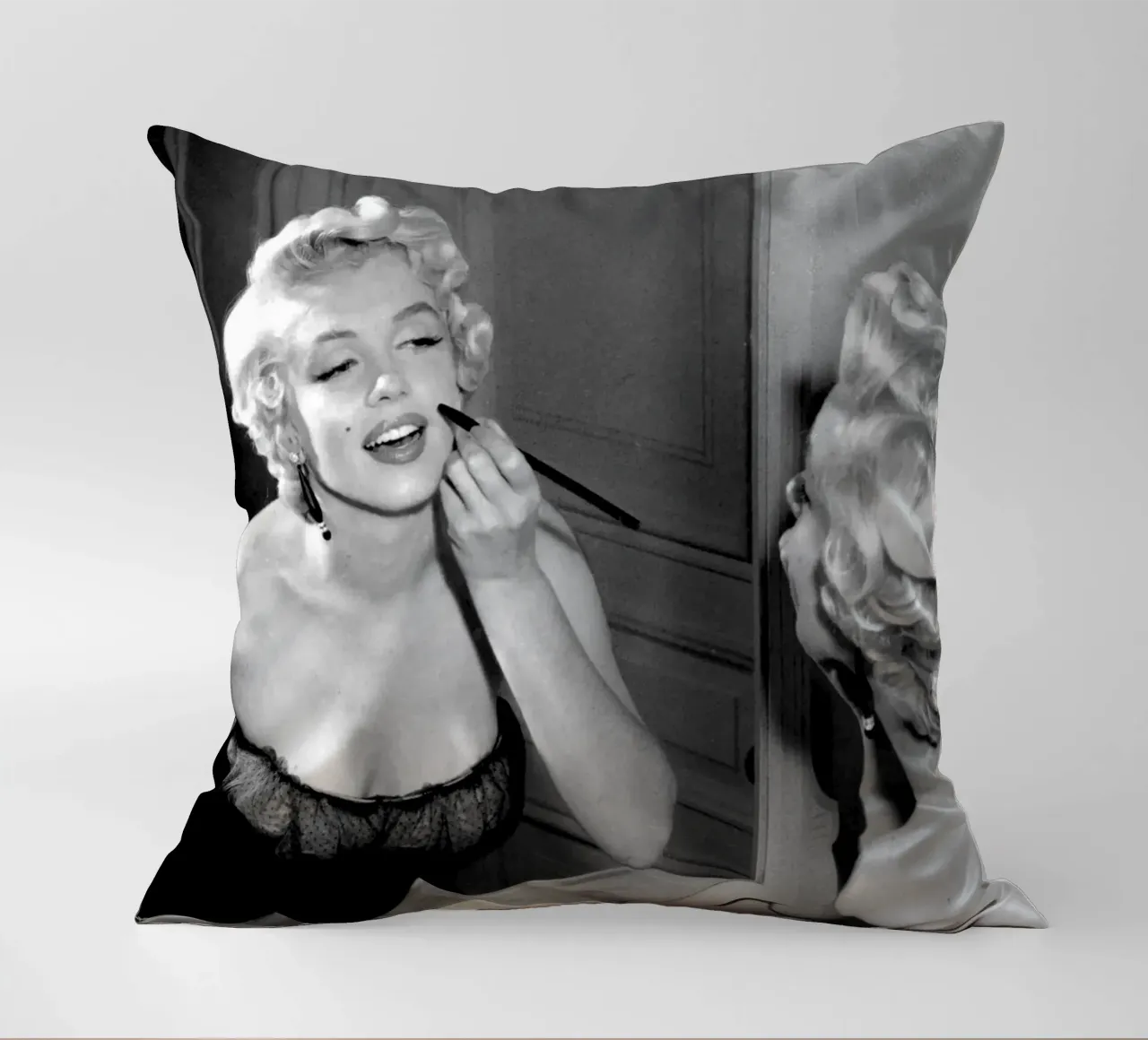 Trucco di Marilyn Monroe cuscino da valentinomartinst