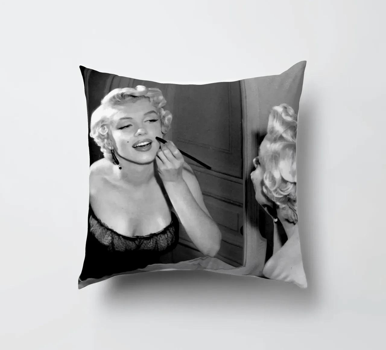Trucco di Marilyn Monroe cuscino da valentinomartinst
