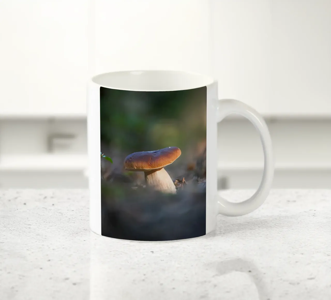 Autumn funghi tazza in ceramica da Tom's Wildlife