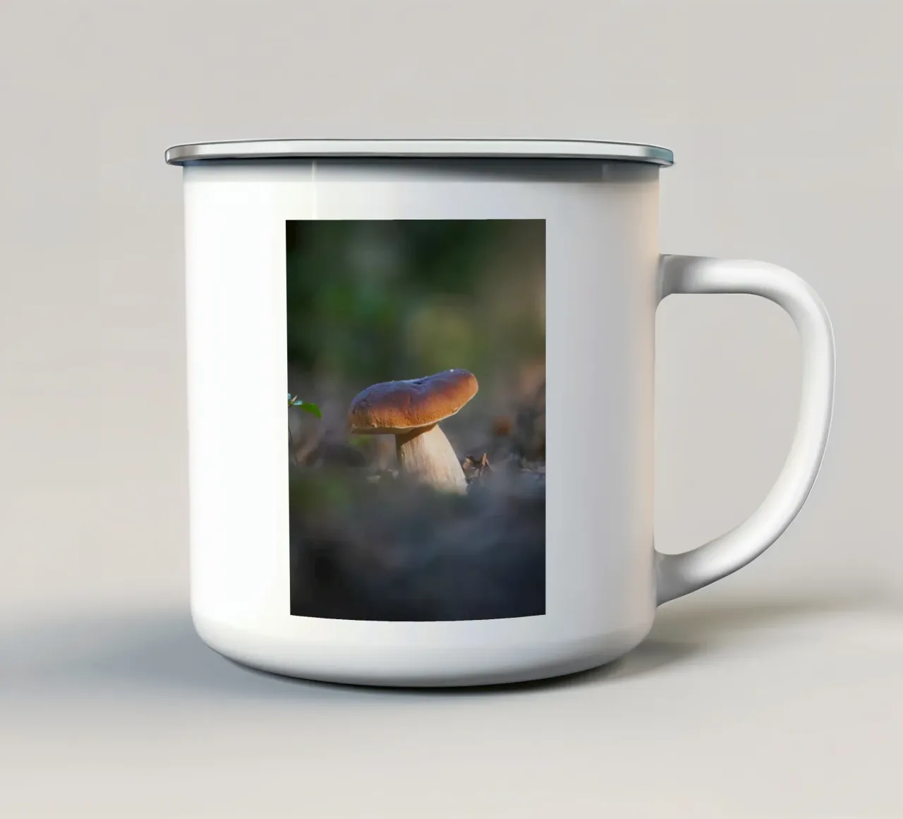 Autumn funghi tazza in smalto da Tom's Wildlife