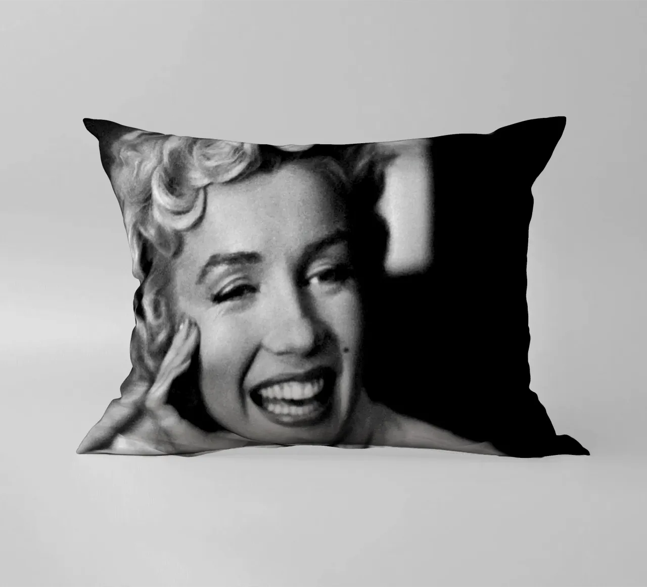 Marilyn Monroe Vintage in bianco e nero cuscino da valentinomartinst
