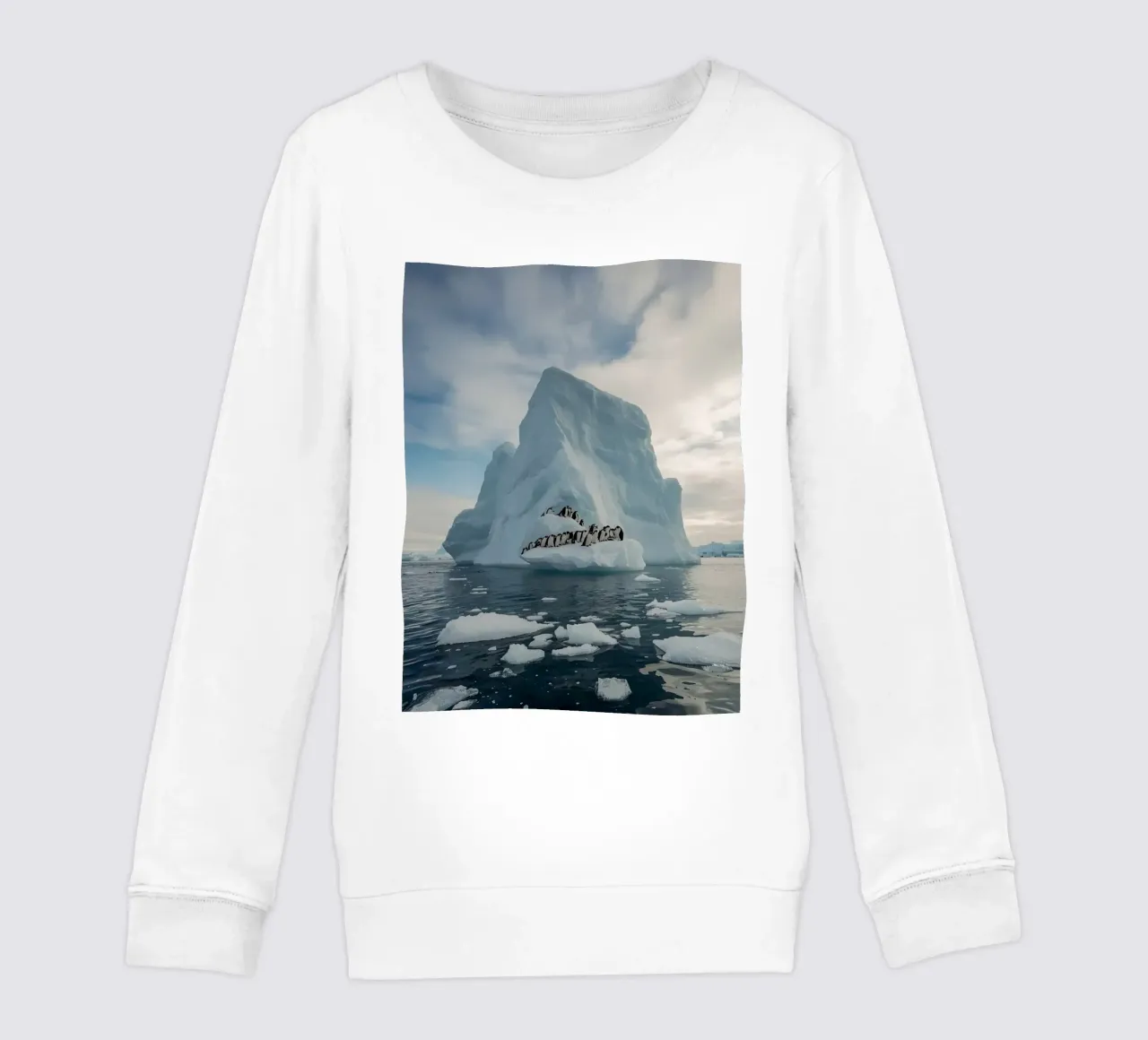 Pinguini su un iceberg in acque fredde felpa bambino da DesignDoodle