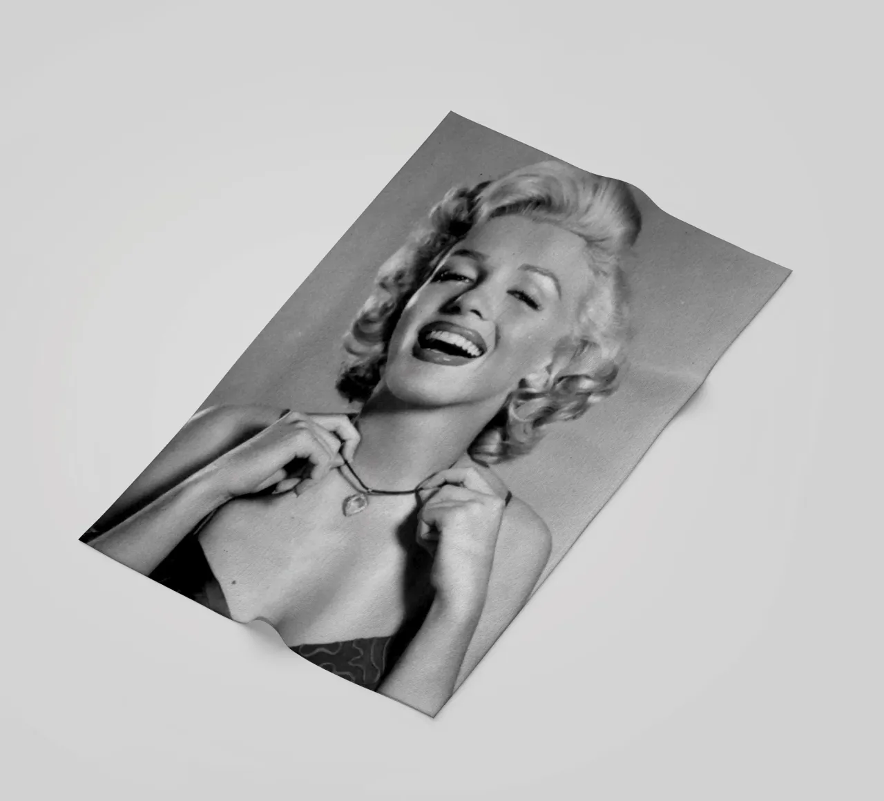 Marilyn Monroe vintage in bianco e nero telo mare da valentinomartinst