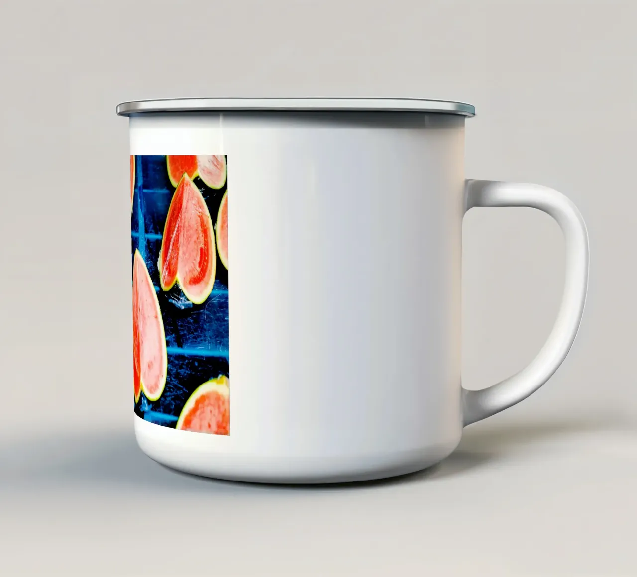 Wassermelonen in Languedoc-Roussillon (Frankreich) Emaille Tasse von Simon Koy